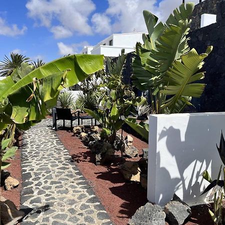 Finca Marisa Tinajo Bagian luar foto