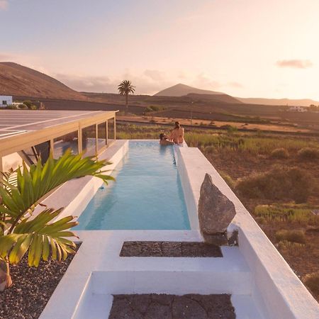 Finca Marisa Tinajo Bagian luar foto